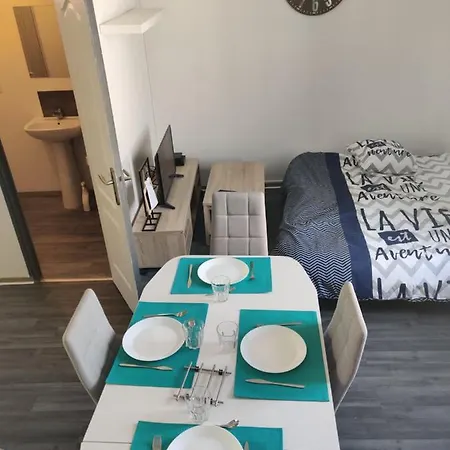 Calme 2 Pieces En Duplex Aufferville