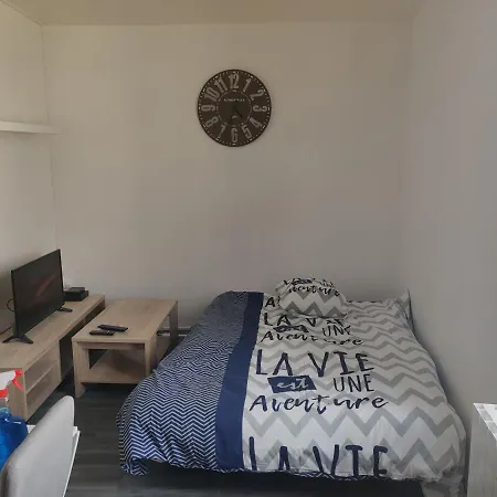 Appartement Calme 2 Pieces En Duplex *