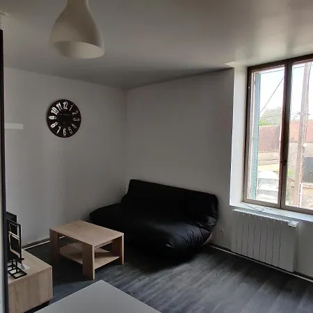Calme 2 Pieces En Duplex Appartement